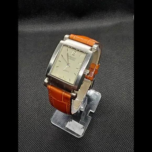 Rare Hinged Lug Embassy Gruen Vintage Men's‎ Tank Dress Watch